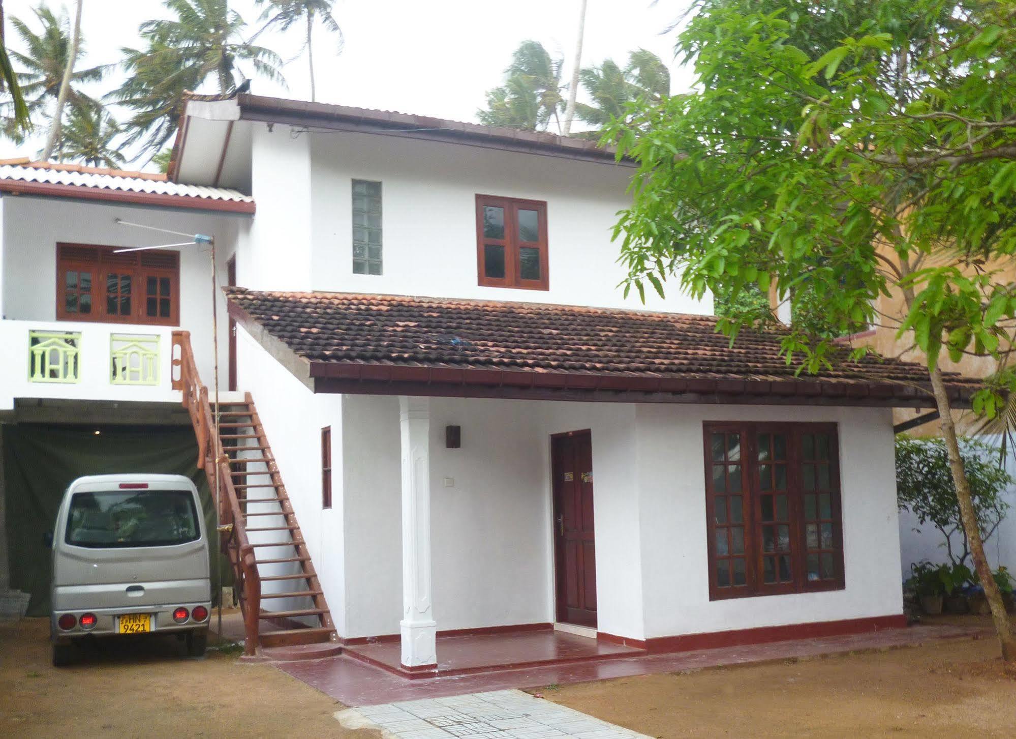 Seaview Paradise Inn Weligama Exteriér fotografie